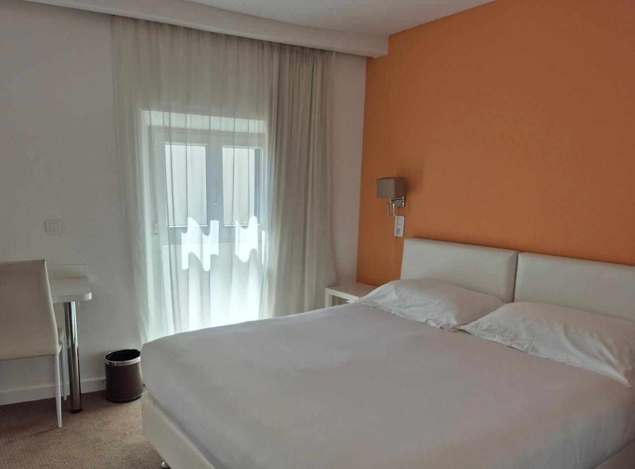 Hotel Ligure Канни Екстер'єр фото